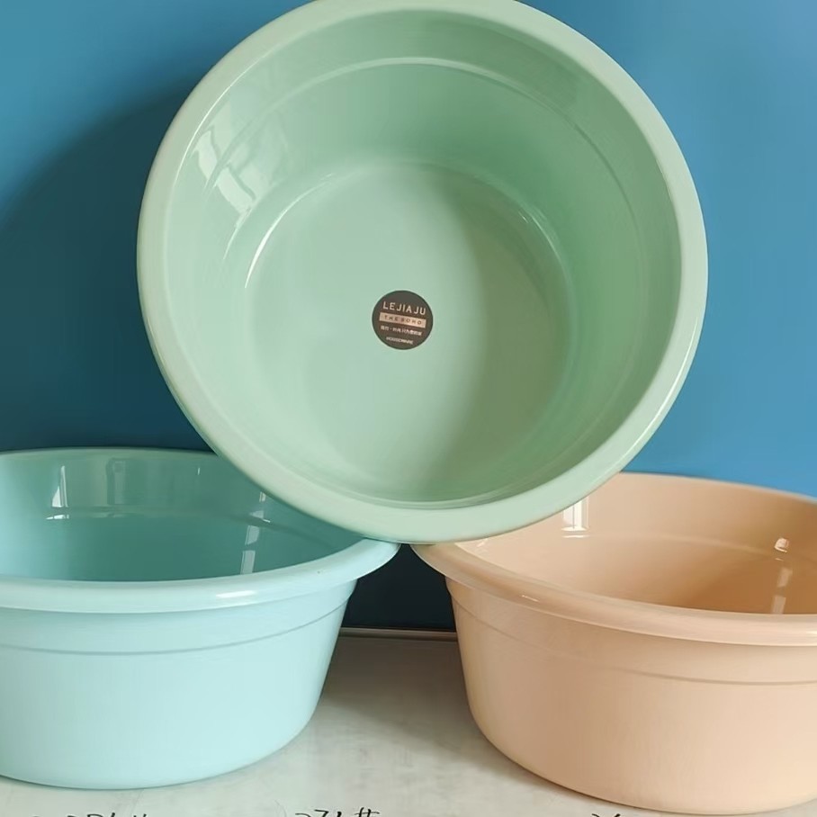 Available in multiple sizes: household thickened and deepened washbasins, multi-functional plastic washbasins, PP washbasins, and fruit and vegetable cleaning basins Application Scenario