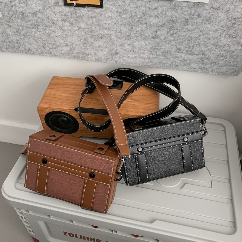 Amazon New Bag Male Crossbody Bag Fashionable Cool Popular Box Bag Korean Mori Female Casual Bag Europe And The United States