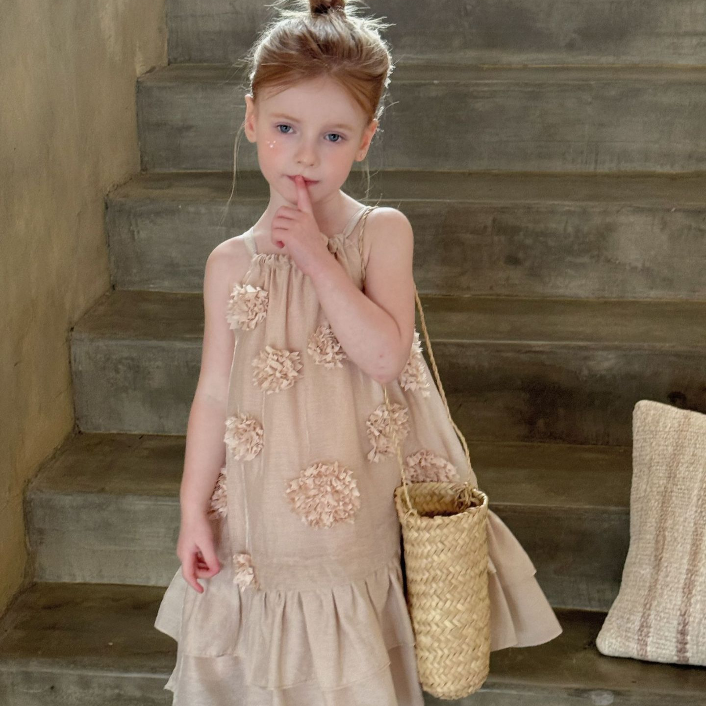 2024 Summer New Children's clothing Korean-style girls' Tencel halter dress, Korean-style girls' jacquard halter dress Item Picture