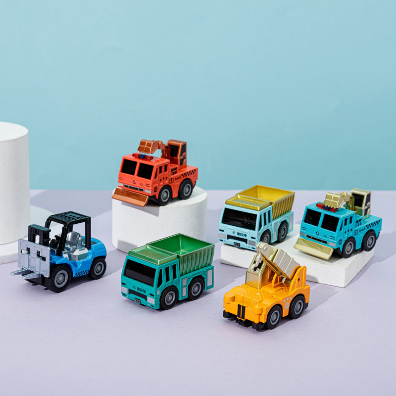 Alloy car model simulation Q-version engineering vehicle, forklift transport vehicle with storage box, rebound car, boys' toy details Picture