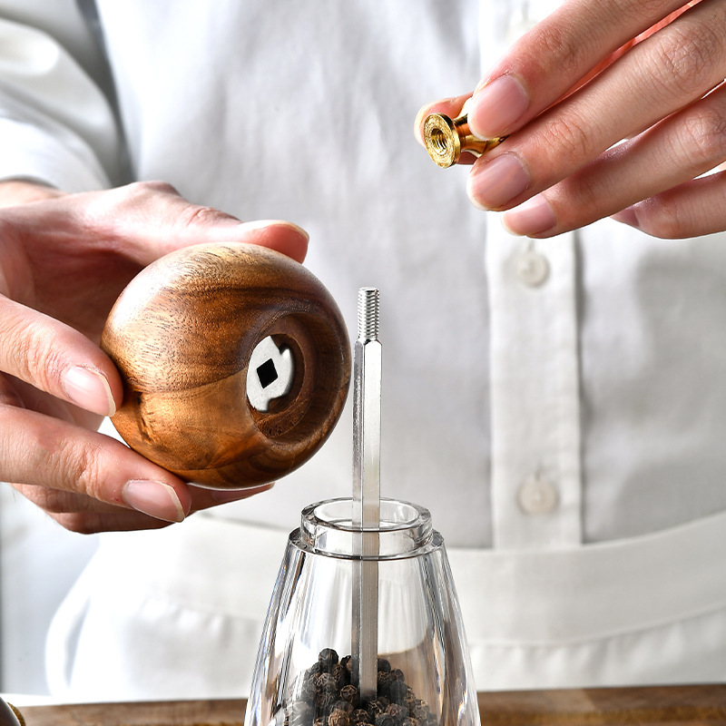 Rui Ming Stock 3 Size Acrylic Grinder Ceramic Core Pepper Sea Salt Grinder Kitchen Tools details Picture