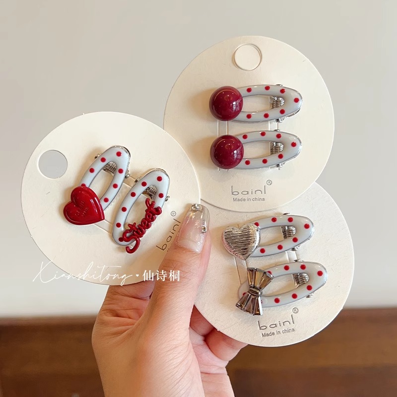 Children's Hairpin Girls 2025 New Style Cute Little girl bangs clip Letter Heart Girl headwear Hairpin side clip