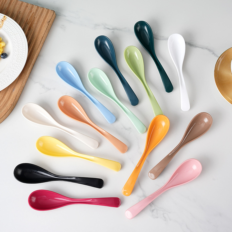 PP塑料汤勺子长柄仿瓷汤匙家用餐厅酒店商用拉面勺塑料调羹可雕刻
