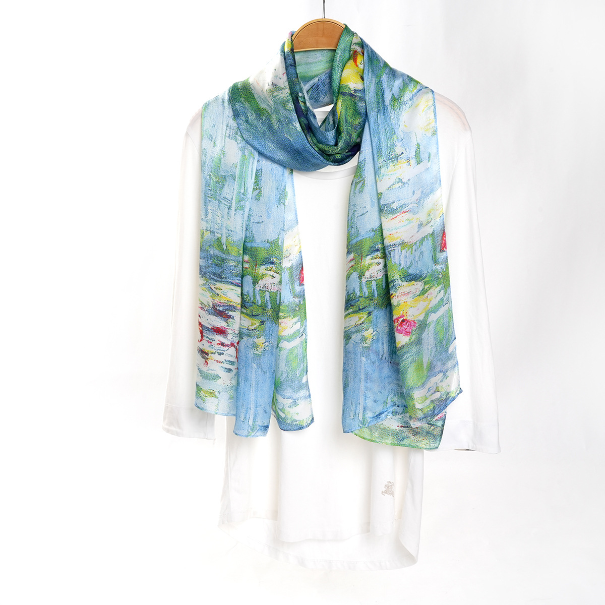 New cross-border exclusive European and American crude oil painting ethnic style women's shawl paired with a thin silk printed scarf details Picture