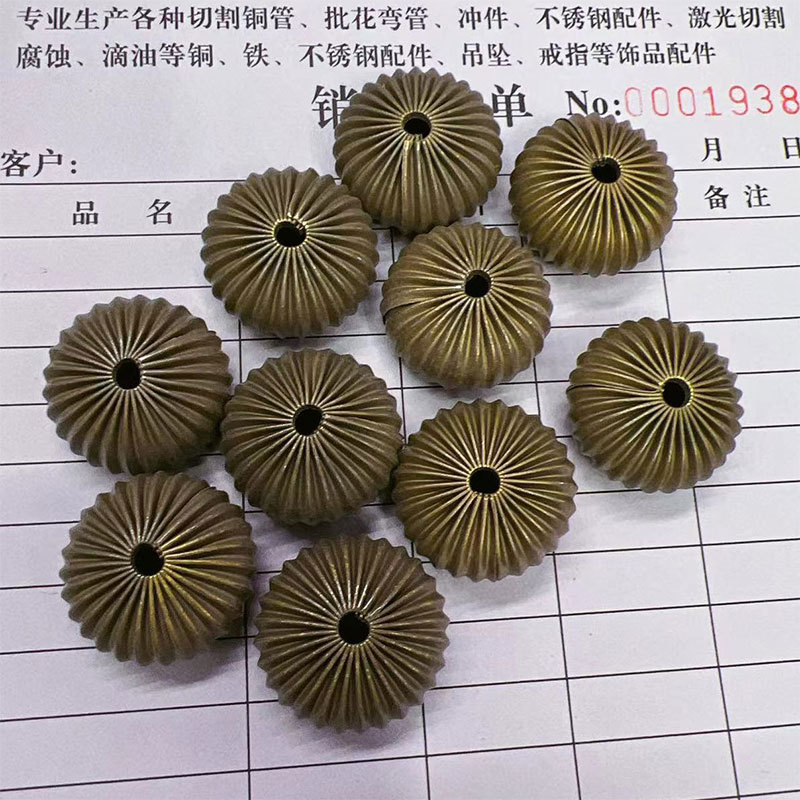 diy jewelry accessories: Copper bead blanks, gold-plated and color-preserving watermelon beads, decorated pumpkin beads, and hand-strung beads Item Picture