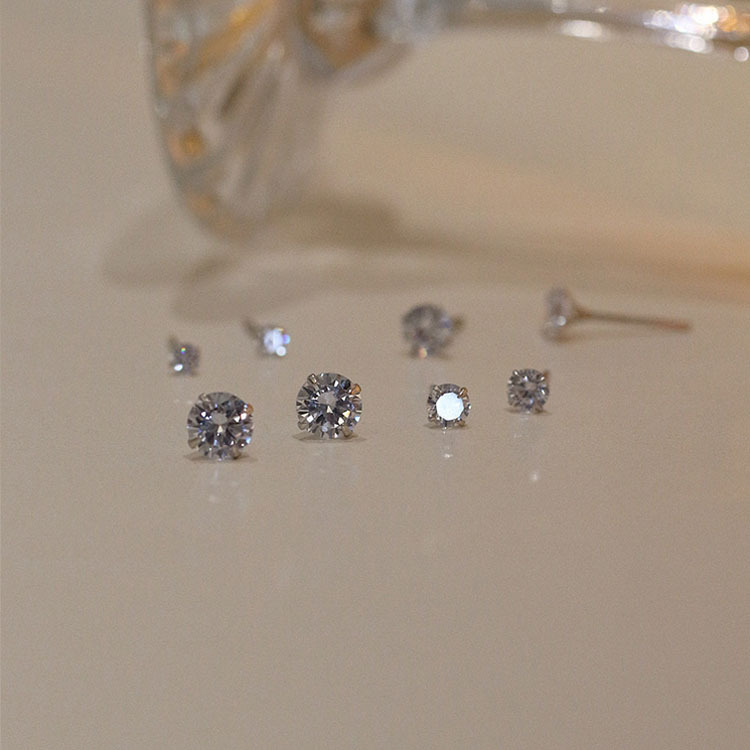 925 Fresh, simple and versatile white water diamond 925 Silver Needle mini loose diamond Stud earrings for men and women, Zircon stud earrings for men and women Application Scenario