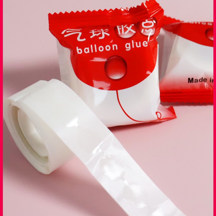 A comprehensive list of wedding and engagement celebration supplies, wedding decoration, and wedding room arrangement. The sticker leaves no trace, and the balloon sticker does not damage the wall