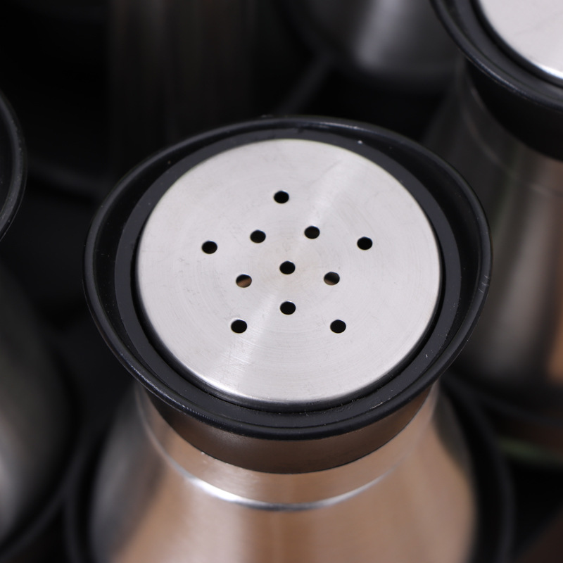 Stainless Steel Seasoning Bottle Household Seasoning Jar Multi-Functional Kitchen Seasoning Bottle Full Set Of Rotating Porous Sprinkling Bottle Application Scenario