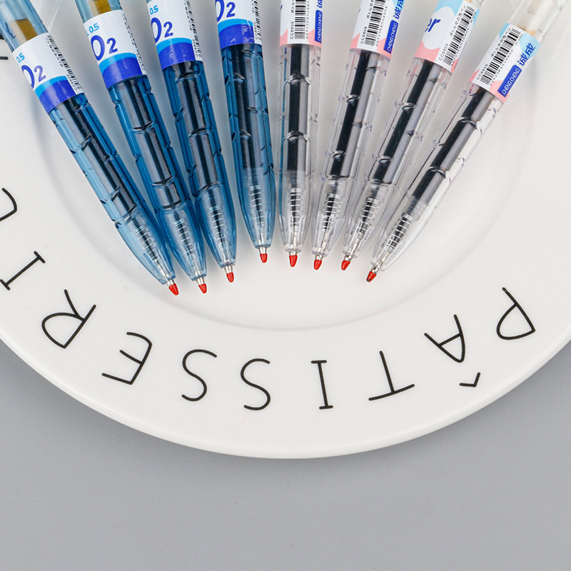 Limited edition niche PET bottle press pen ins student transparent, simple and smooth black pen signature pen 0.5mm gel pen Application Scenario