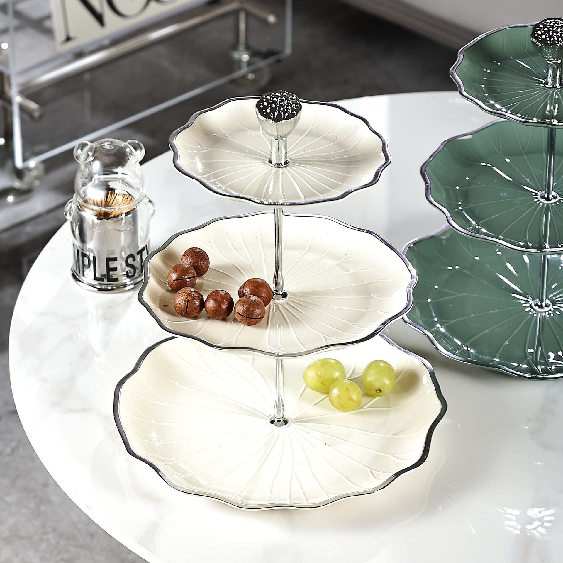 Light Luxury High-End Fruit Tray Home Living Room Table Decoration Front Desk Candy Tray Multi-Layer Fruit Tray Placed Snack Tray Specification drawing