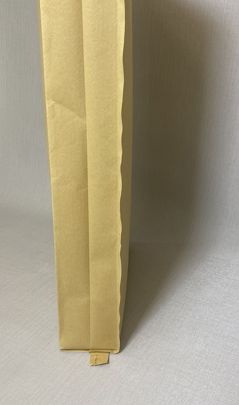 Factory direct supply of kraft paper woven bags, 25kg paper-plastic composite bags, moisture-proof packaging bags in stock details Picture