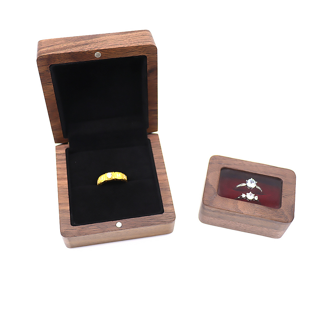 All-inclusive jewelry bracelet, jewelry ring, couple ring display, storage box, gift packaging, engagement diamond ring, gift box, women's wooden Application Scenario