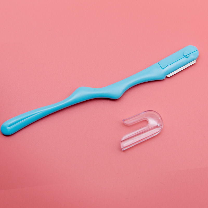 Three new beauty tools for eyebrow decoration, eyebrow shaping tools, eyebrow shaving knife manufacturer wholesale, cross-border eyebrow shanilak Application Scenario