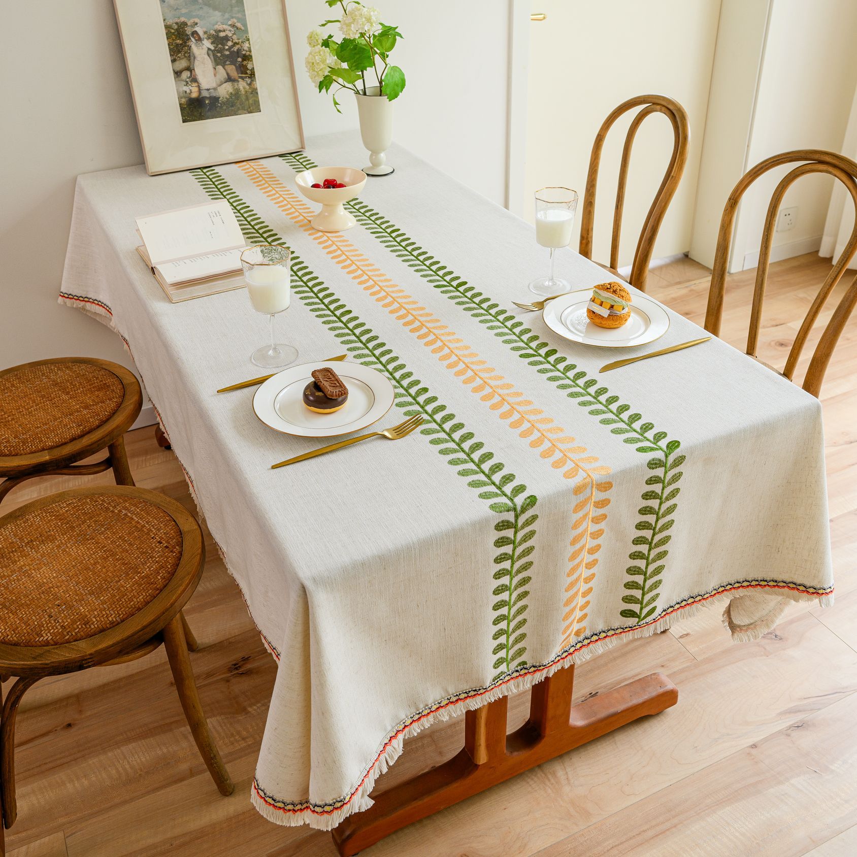 Thickened cotton and linen tablecloth, rectangular coffee table towel, fresh and simple lace flower tassels, modern and simple decorative cover, best-selling product