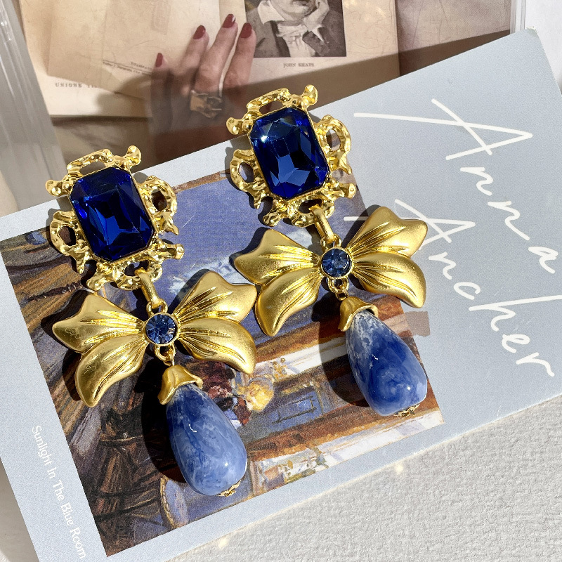 Middle vintage niche vintage style design bow earrings Rhinestone handmade blue glass earrings