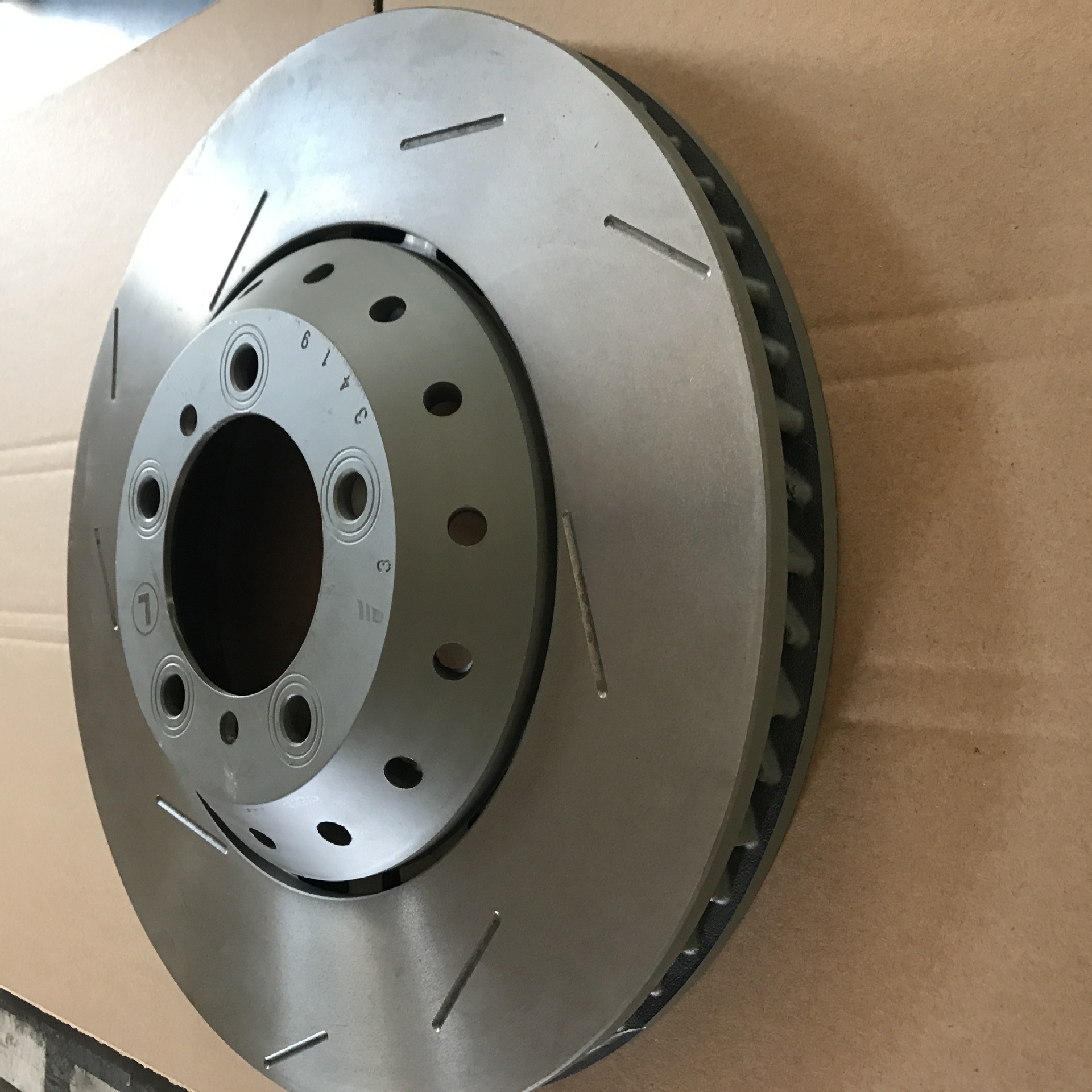 97035140600 Suitable For Panamera (970) Front Wheel Right Brake Disc Specification drawing