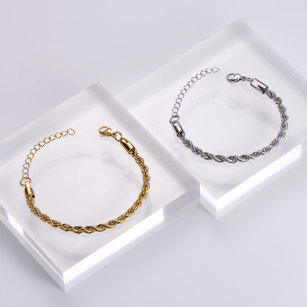 In stock: Hip-hop accessories for both men and women, 5mm wide stainless steel electroplated 18k gold twist chain bracelet, fashionable ladies' decorative jewelry Item Picture