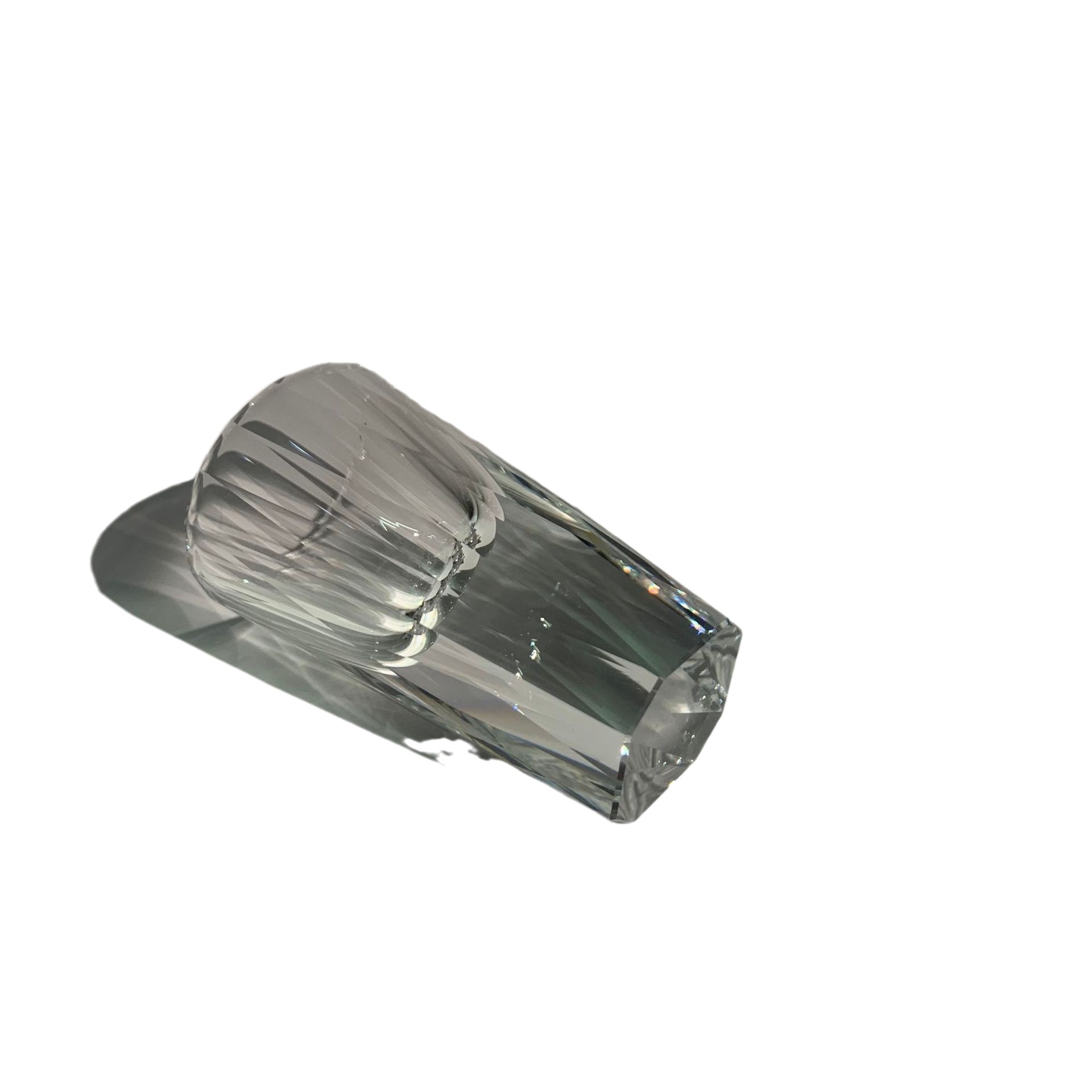 创意礼品水晶/水晶玻璃杯/玻璃杯/白酒杯白底实物图