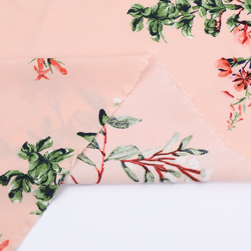 100d Four-sided elastic polyester ammonia printed fabric floral dress fabric, fashionable beach dress, summer fabric in stock wholesale Application Scenario