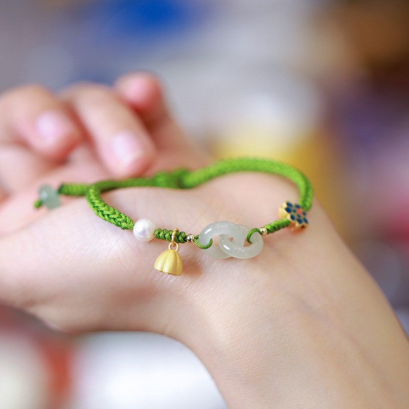 Douyin's same style interlocking female Chinese style retro Hetian jade bracelet hand-woven as a gift for your best friend Item Picture