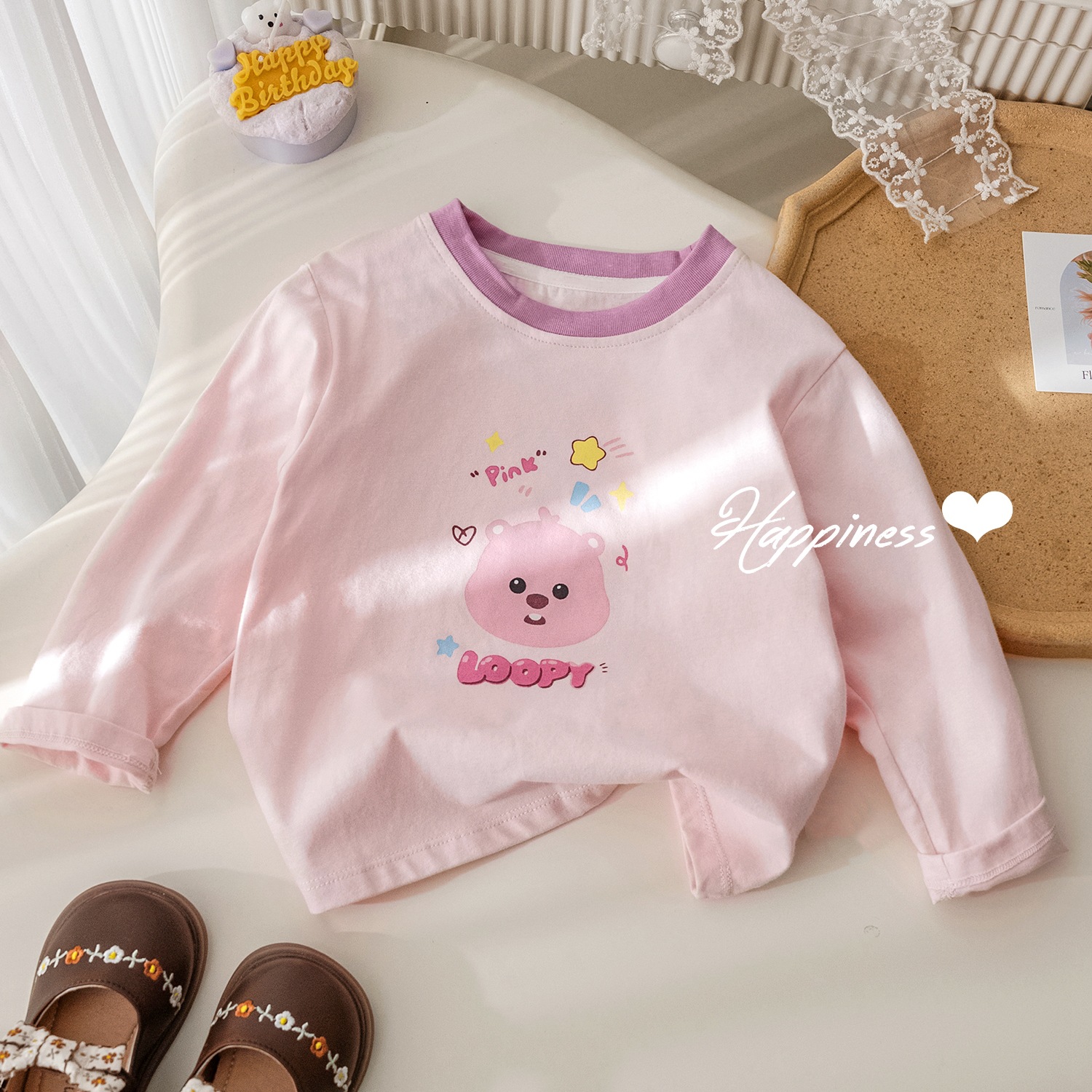 New long-sleeved T-shirt for girls in Spring and Autumn, Korean style, fashionable cartoon print and color-blocking base layer, autumn clothes for girls details Picture