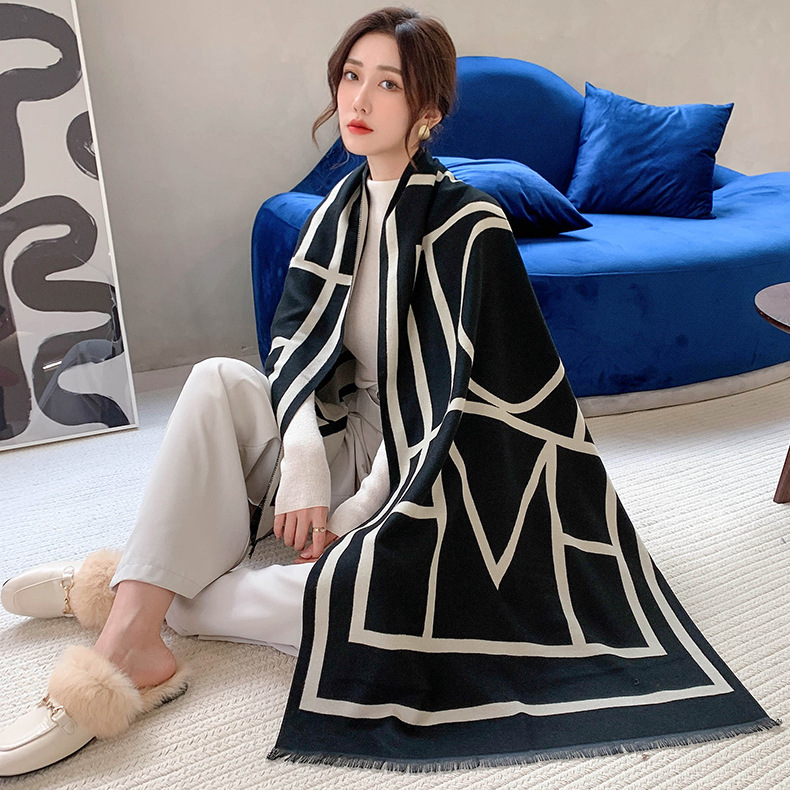 Simple Om Scarf Female Korean Geometric Imitation Cashmere Autumn And Winter Warm Scarf Fashion Everything Long Net Red Shawl