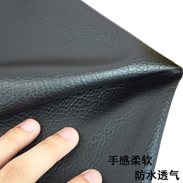 Manufacturers directly supply PVC artificial leather wholesale color edge litchi pattern 1.2MM spunlaced bottom cloth furniture sofa shoe leather fabric details Picture