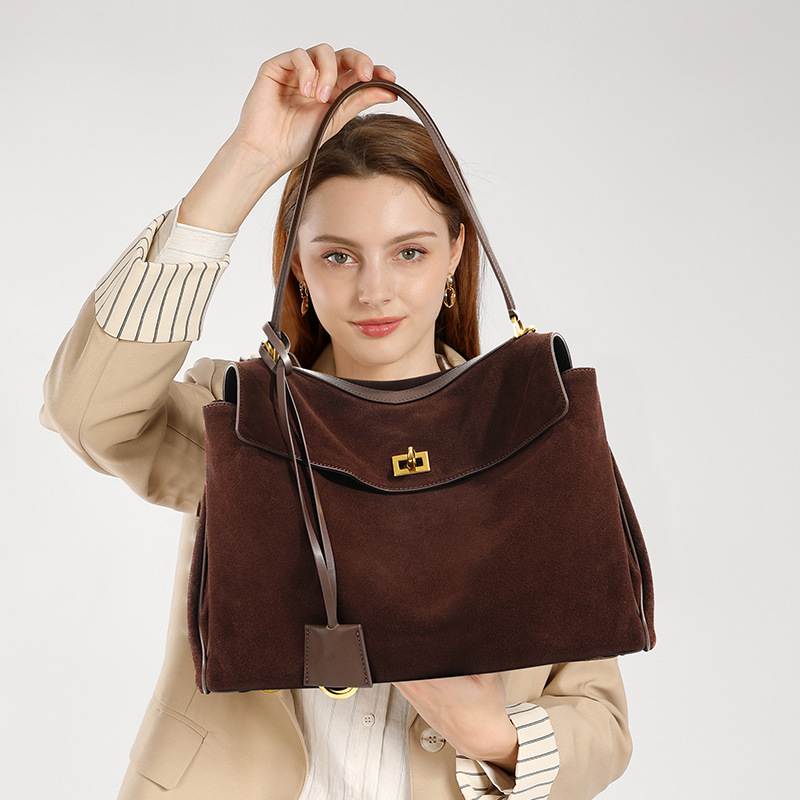 秋冬大容量跨境斜挎女包真皮高级感 腋下麂皮新款手提托特包包