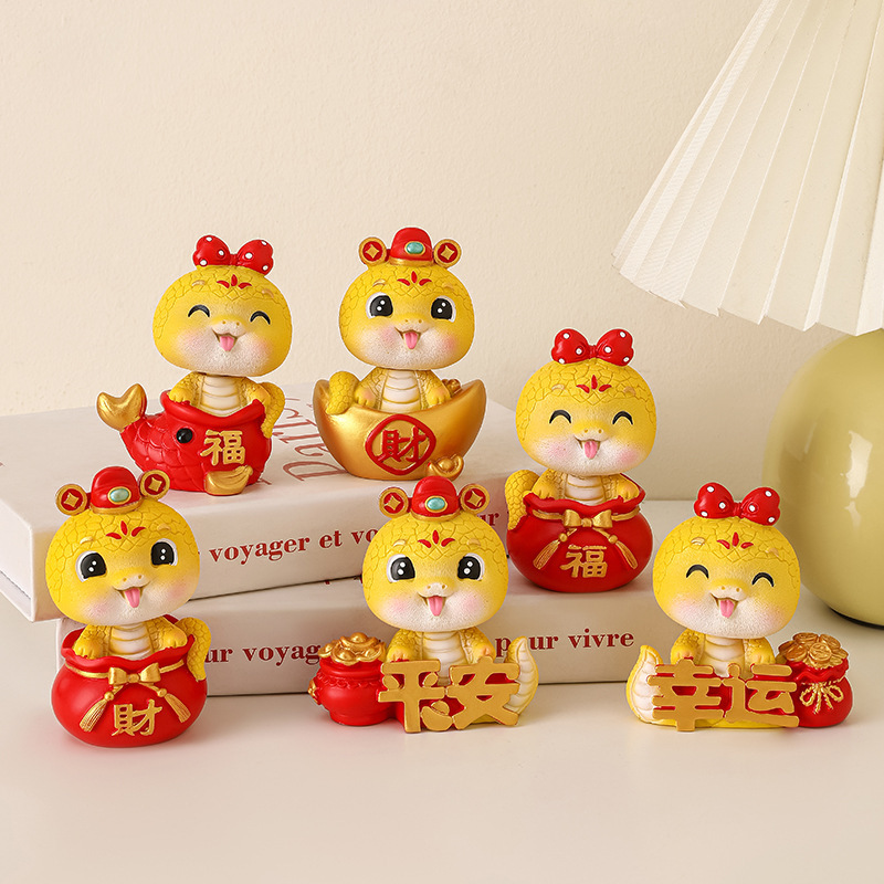 Desktop ornaments, cute dolls, home blessings, New Year national trend figurines, zodiac snakes, car ornaments, decorative dragons