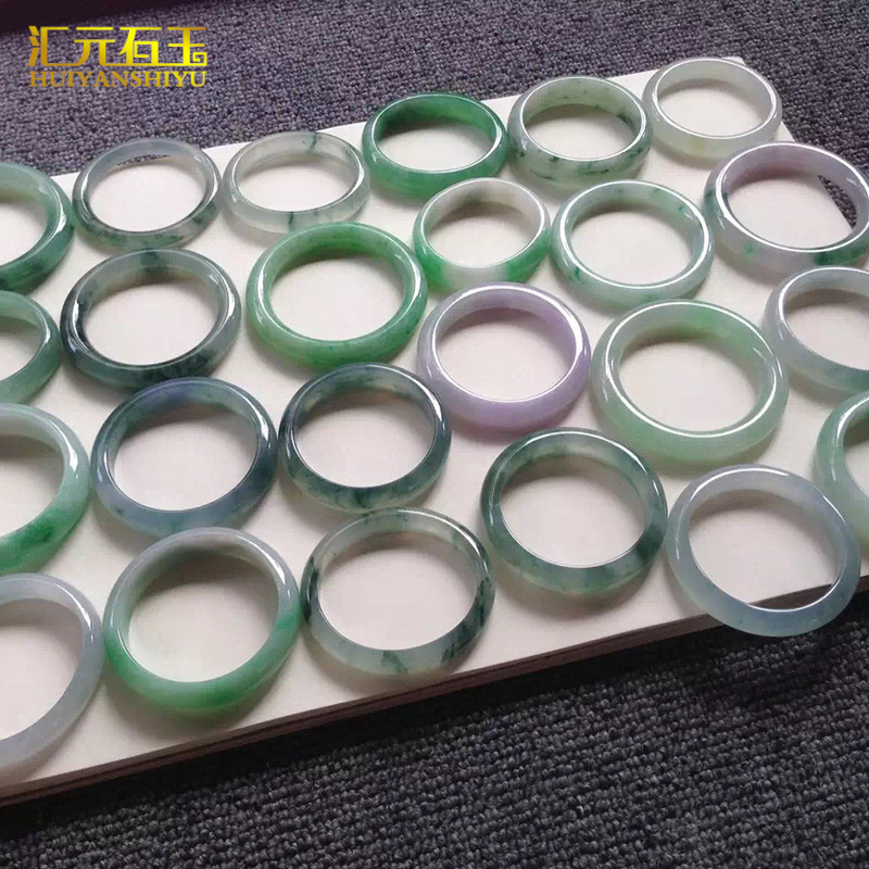 A Cargo Jade Bracelet A Cargo Ice Kind Yang Green Violet Myanmar Jade Jade Bracelet Wholesale Jade Jade Bracelet Application Scenario