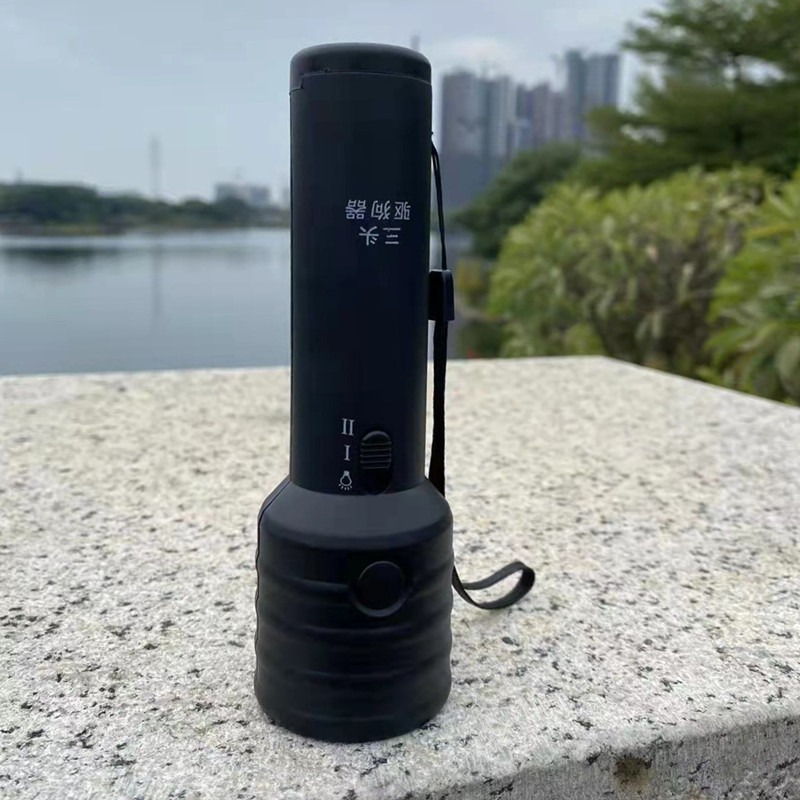 Ultrasonic three-head dog repellent The new Amazon dog trainer is a box of hand-held 3-head dog training tools Specification drawing