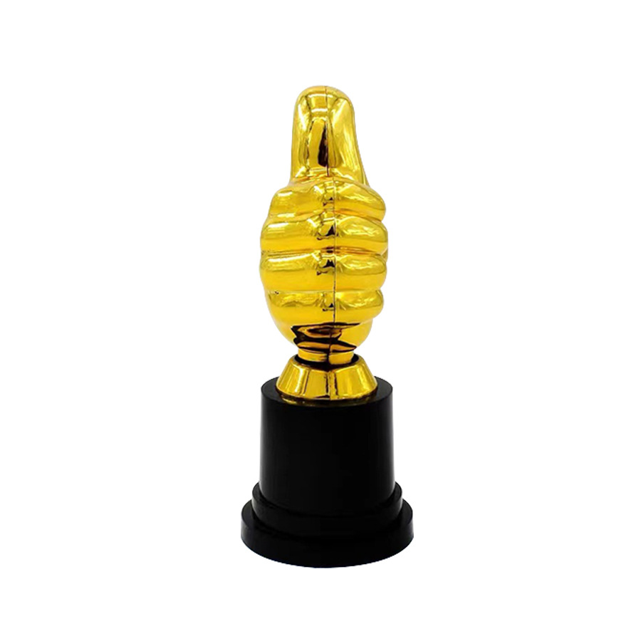 Wholesale plastic mini thumb trophies, children's dance competition commemorative awards, commendation awards, and encouragement awards Application Scenario