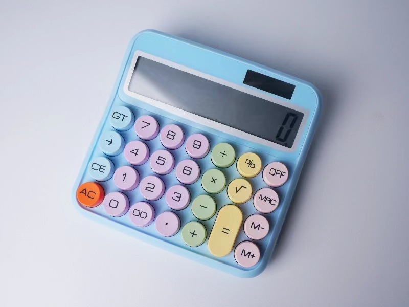 Color keyboard calculator