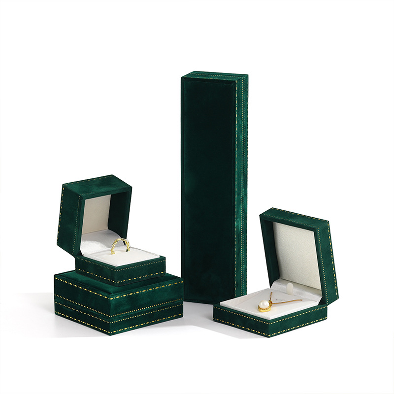 Right-angle lace gilding jewelry box, led ring box, jewelry packaging box, suede gold edge pendant and accessory box Item Picture