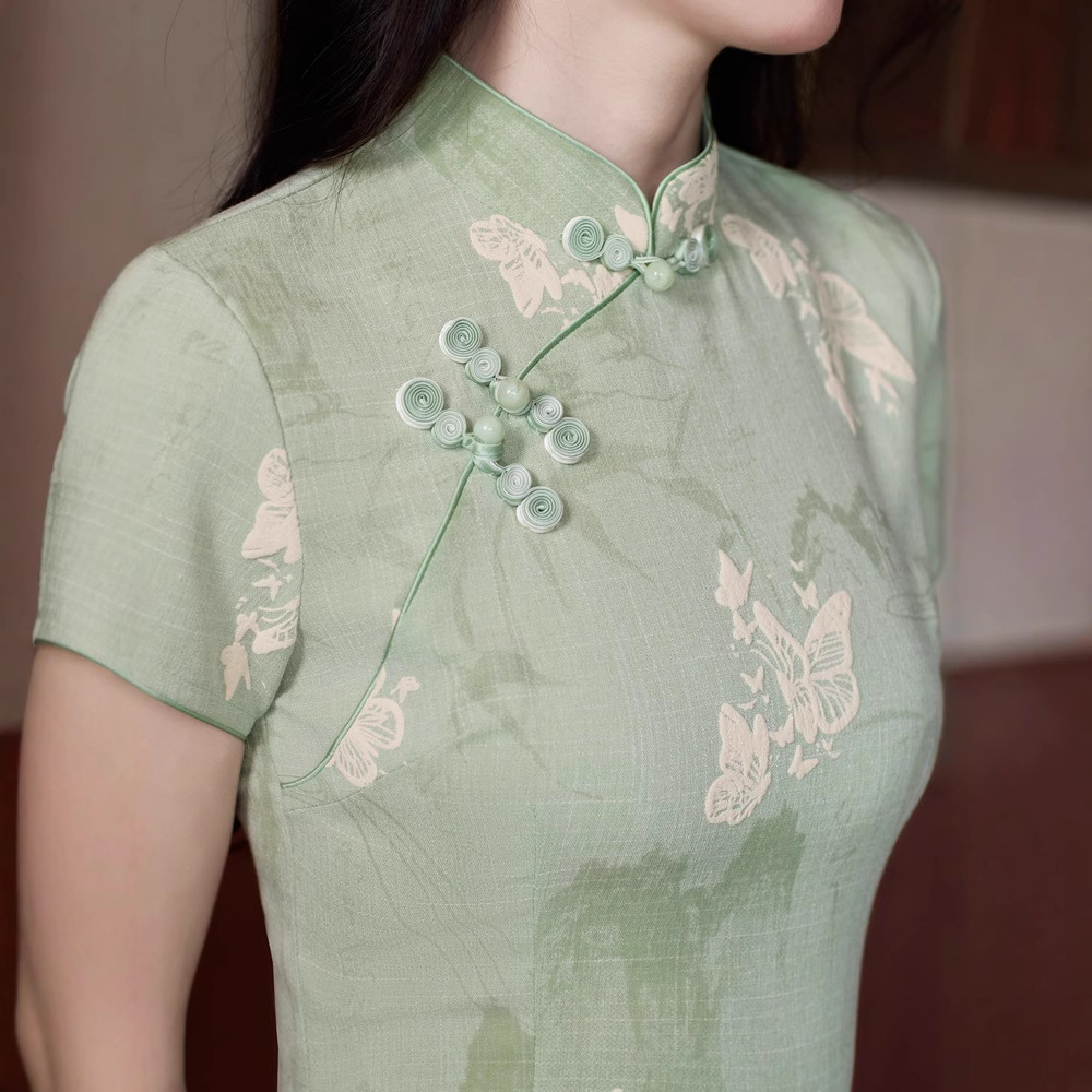 National Trend - Green Cheongsam Women's New Chinese Style 2025 New High-end National Style Butterfly Dress for Petite Women to take the summer college entrance examination details Picture