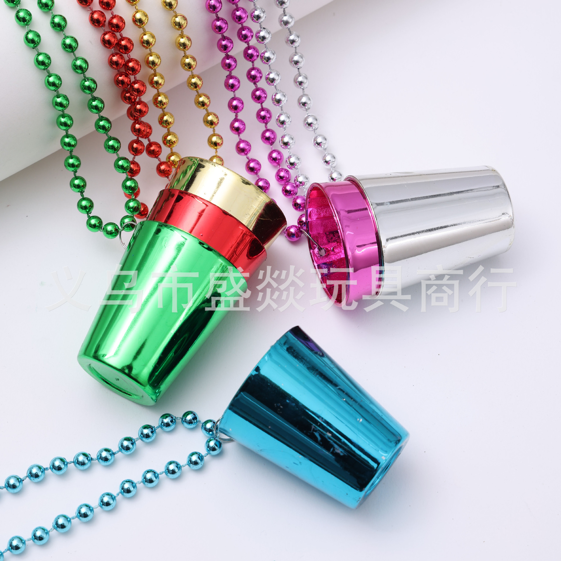 跨境爱尔兰节电镀塑料杯子项链圣帕托里克狂欢派对电镀连线珠项链