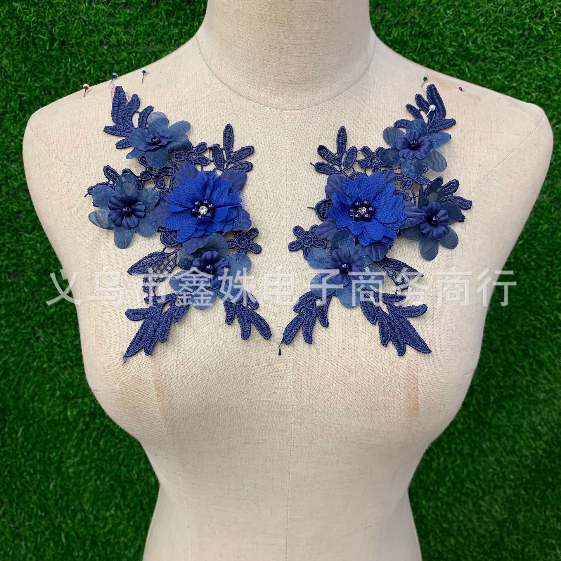Export supply of lace flower patches in stock, lace pairs, embroidery, lace accessories, window decorations, diy performance costumes Application Scenario