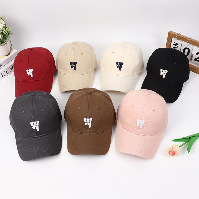 Summer New Cap Women's English Embroidered Baseball Cap Men's And Women's Outdoor Sunshade Sunscreen Cap To Modify The Face Shape Application Scenario