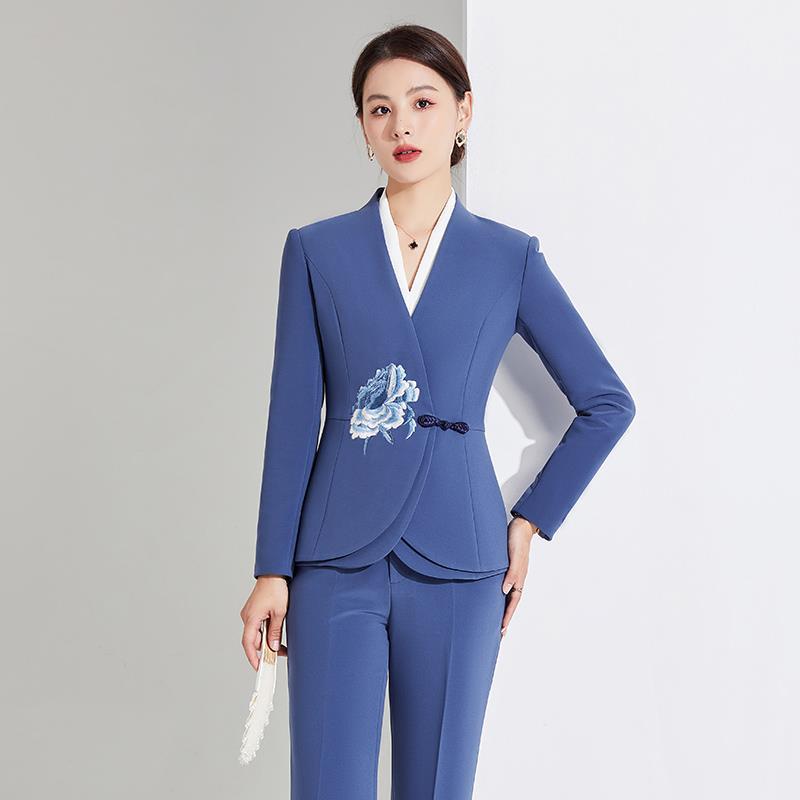 西装女202产品图