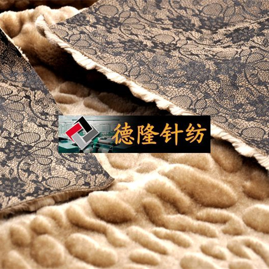 Knitted warp knitted lace patterned gilded suede fleece composite brushed and cut loop fleece washed waterproof clothing fabric