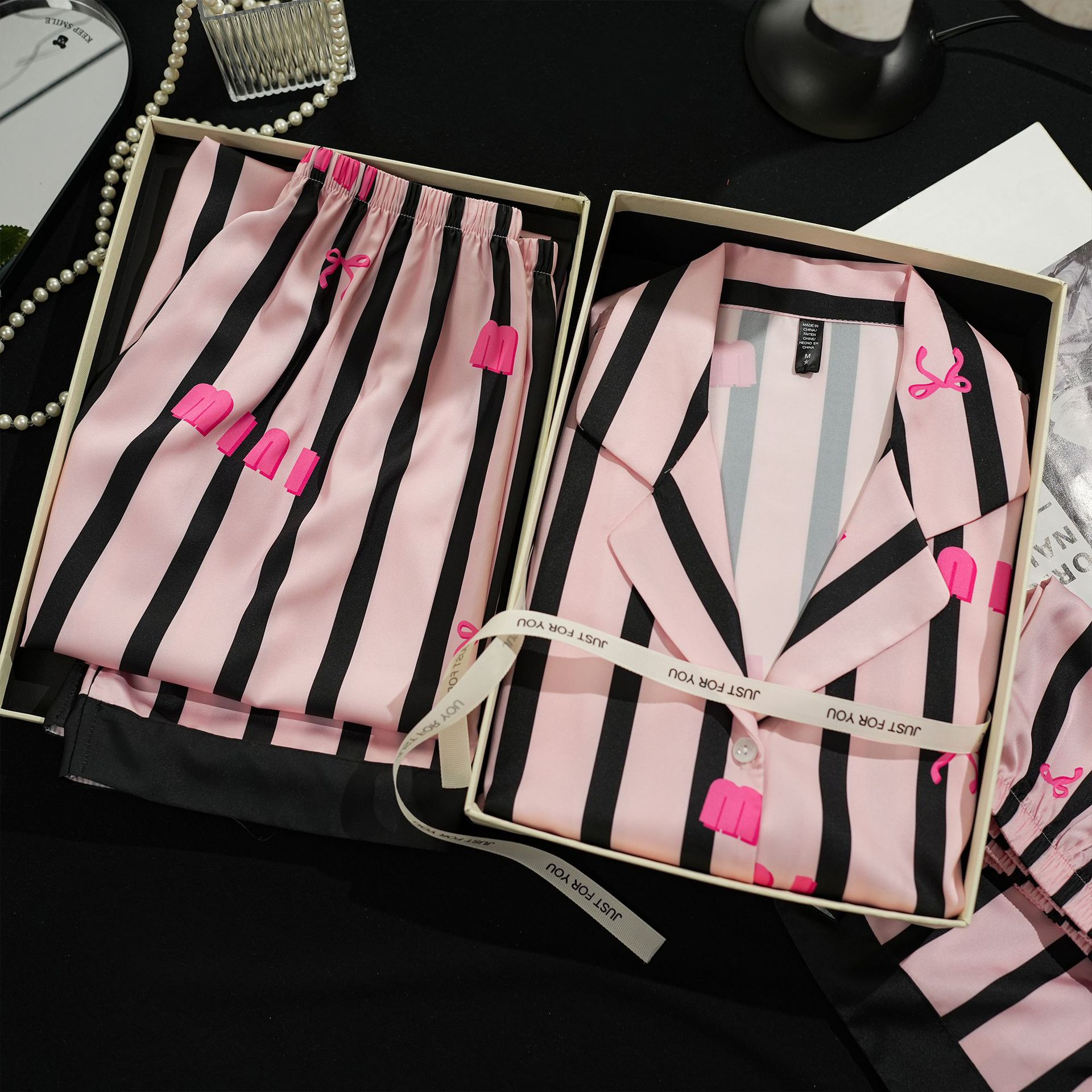 Zhili Three-piece cool ice silk pajamas, women's short-sleeved set, striped women's summer thin style, can be worn outside as home wear