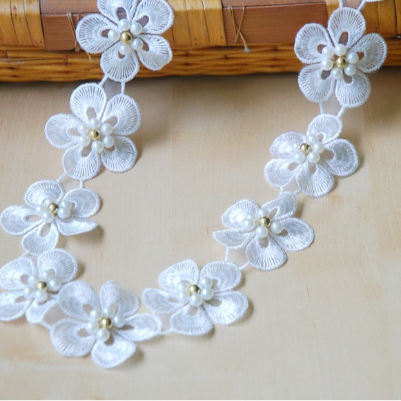 In stock, super beautiful and fresh organza lace flower trim, flower fabric patch, lace trim clothing accessories Specification image