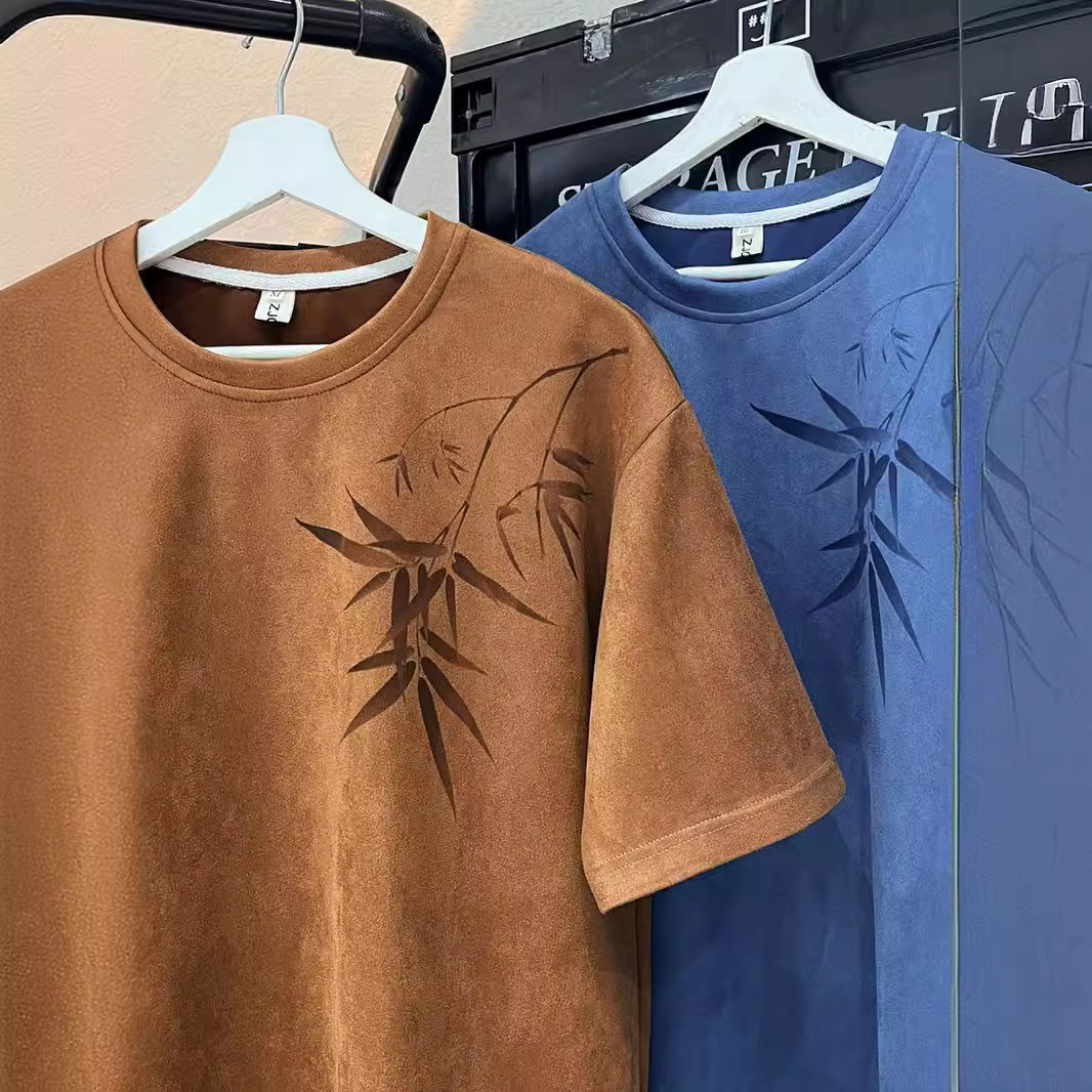 NASA's new Chinese-style short-sleeved T-shirt for men in summer is a heavyweight brand with pure cotton and bamboo prints. It features loose half-sleeved sleeves and a traditional Chinese style Application Scenario