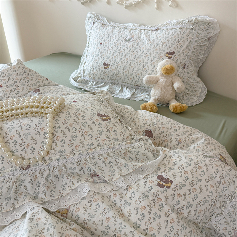 Spring and Summer new style washed cotton four-piece set, Korean princess-style bed cover, small floral lace quilt cover, bedding set, moisture-proof mattress Specification image