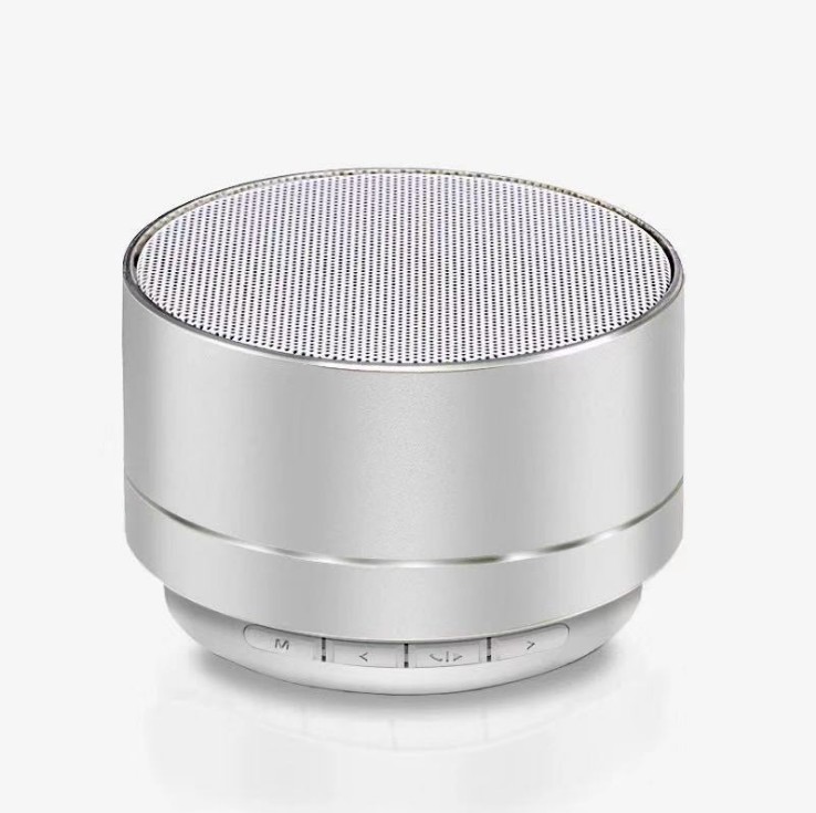 Wireless Bluetooth speaker, mini steel cannon, card insert, USB flash drive, mobile phone speaker Application Scenario