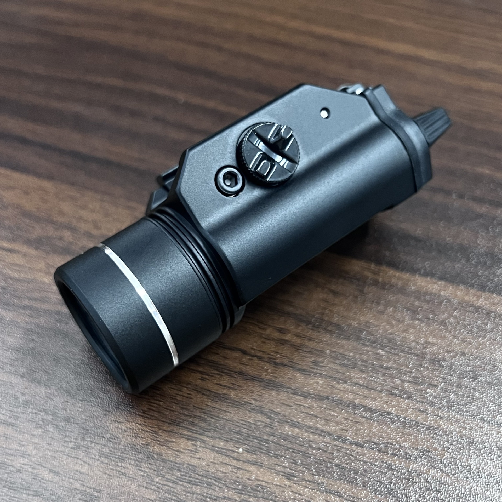 Outdoor Tactical Trekking Tlr-1 Under The Light Of The Stream Hanging Flashlight Outdoor Glare Flash Led Lighting Cross-Border details Picture