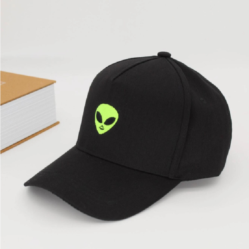 Hat Foreign Trade Korean Version Of The New Alien Embroidered Baseball Cap Men And Women Autumn And Winter Curved Eaves Cap Couple Hat Item Picture