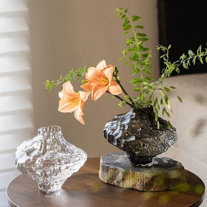 Nordic valley glass vase, InS-style irregular, personalized and creative home decoration craft, flower arrangement and display piece details Picture