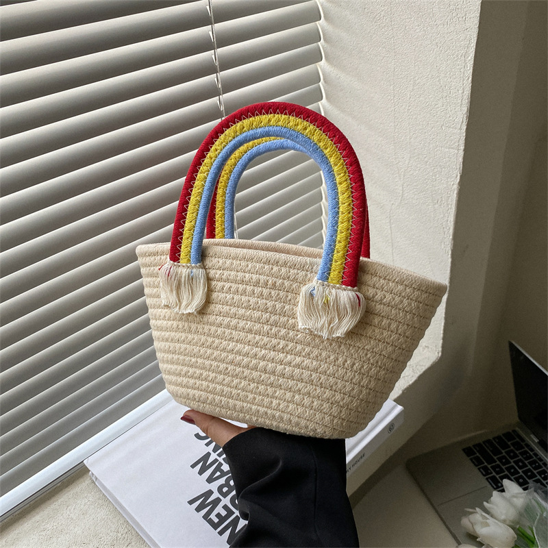 Western style retro bag female summer 2022 new trend ins fashion casual hand bill of lading shoulder bag simple small bag thumbnail
