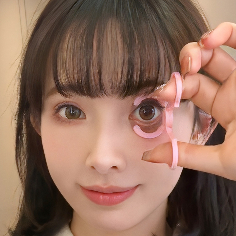 For beginners wearing colored contact lenses, eyelid spreader, contact lens assistant, a tool for eyelid spreader, a magic tool for wearing colored contact lenses, exclusively for foreign trade